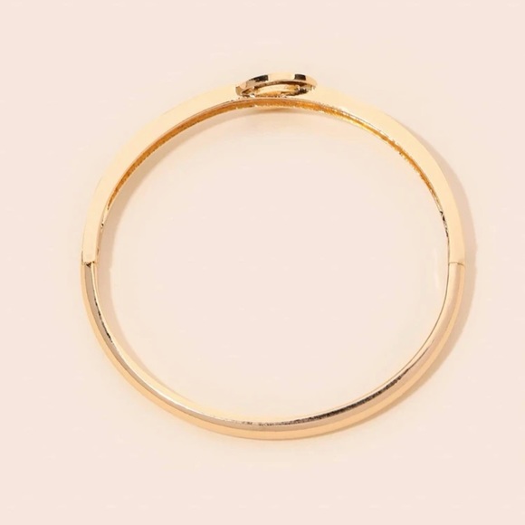 Roman Numeral Detail Cubic Zirconia Decor Bangle for Women Wedding Party - Picture 2 of 4